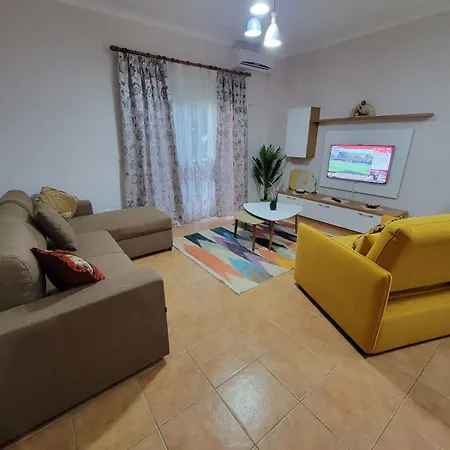 Apartment Eri's